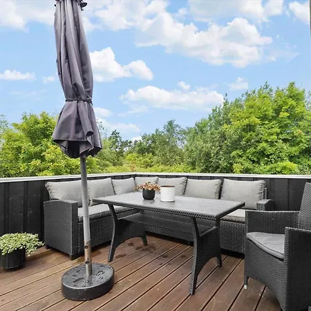 0241-romo-bodser-pedersensvej-1 * Tagholm